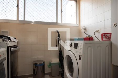 Apartamento à venda com 61m², 2 quartos e 1 vagaÁrea de Serviço