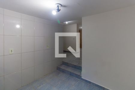 Cozinha de casa para alugar com 1 quarto, 50m² em Vila Bela, São Paulo