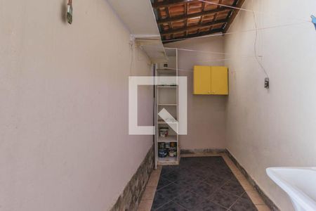 Casa para alugar com 125m², 3 quartos e 2 vagas Casa para alugar com 125m², 3 quartos e 2 vagasLavanderia