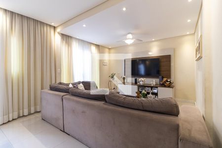 Sala de casa para alugar com 2 quartos, 150m² em Vila Cristália, São Paulo