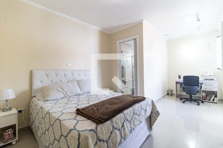 Suíte de casa para alugar com 2 quartos, 150m² em Vila Cristália, São Paulo