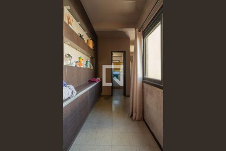 Casa à venda com 300m², 4 quartos e 1 vaga Casa à venda com 300m², 4 quartos e 1 vagaQuarto 2