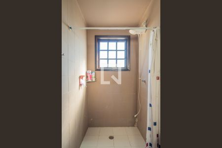 Casa à venda com 300m², 4 quartos e 1 vaga Casa à venda com 300m², 4 quartos e 1 vagaBanheiro 1