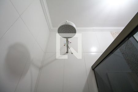 Casa de condomínio à venda com 58m², 2 quartos e 1 vaga Casa de condomínio à venda com 58m², 2 quartos e 1 vagaBanheiro da Suíte 2