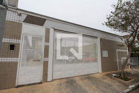 Casa de condomínio à venda com 58m², 2 quartos e 1 vaga Casa de condomínio à venda com 58m², 2 quartos e 1 vagaFachada