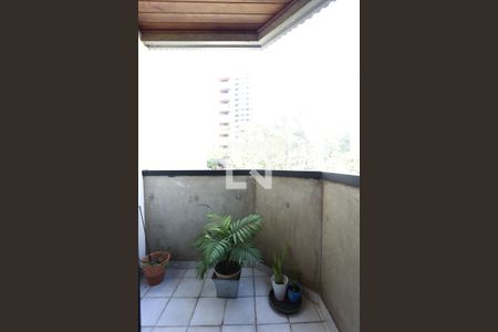 Apartamento à venda com 166m², 3 quartos e 3 vagasSacada