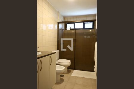 Apartamento à venda com 166m², 3 quartos e 3 vagasBanheiro