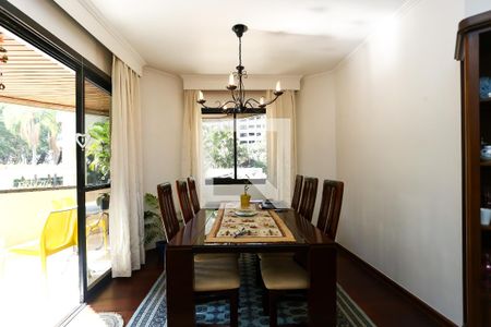 Apartamento à venda com 166m², 3 quartos e 3 vagasSala