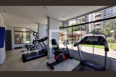 Apartamento à venda com 166m², 3 quartos e 3 vagasÁrea comum - Academia