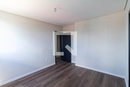 Apartamento à venda com 167m², 3 quartos e 3 vagas Apartamento à venda com 167m², 3 quartos e 3 vagasSuíte