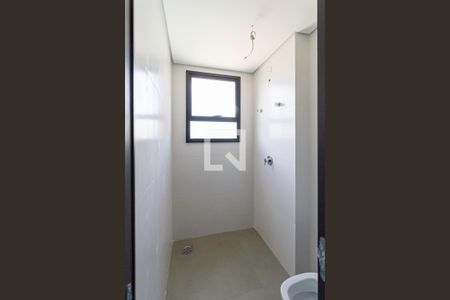 Apartamento à venda com 167m², 3 quartos e 3 vagas Apartamento à venda com 167m², 3 quartos e 3 vagasBanheiro das semi suíte 1 e 2