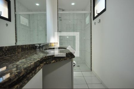 Apartamento à venda com 150m², 3 quartos e 4 vagasBanheiro Suíte 1