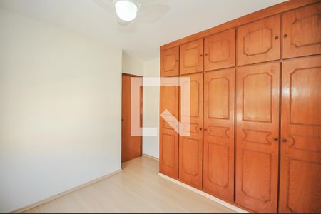 Casa de condomínio para alugar com 160m², 3 quartos e 2 vagasQuarto 2