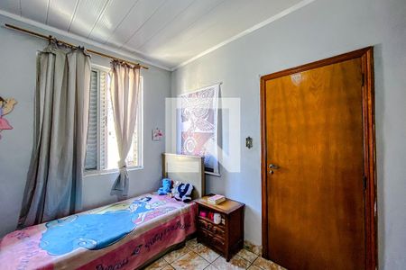 Casa à venda com 70m², 4 quartos e 1 vagaQuarto 1