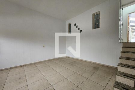 Casa à venda com 194m², 4 quartos e 2 vagas Casa à venda com 194m², 4 quartos e 2 vagasGaragem