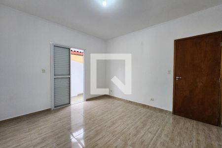 Casa à venda com 194m², 4 quartos e 2 vagas Casa à venda com 194m², 4 quartos e 2 vagasSuíte