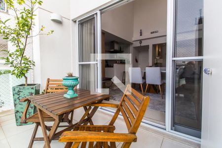 Apartamento à venda com 92m², 2 quartos e 2 vagasVaranda