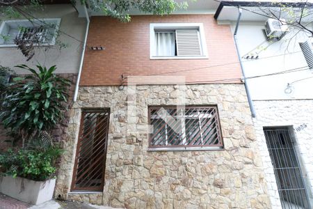 Casa para alugar com 80m², 2 quartos e sem vagaFachada