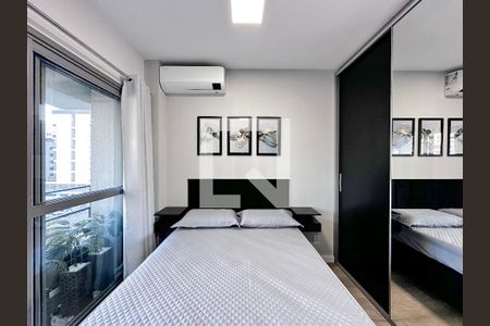 Quarto de kitnet/studio para alugar com 1 quarto, 25m² em Jardim das Acácias, São Paulo