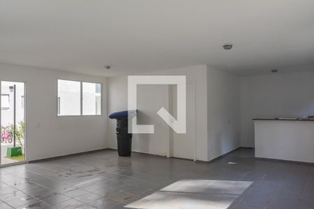 Apartamento para alugar com 44m², 2 quartos e sem vaga Apartamento para alugar com 44m², 2 quartos e sem vagaÁrea comum - Salão de festas