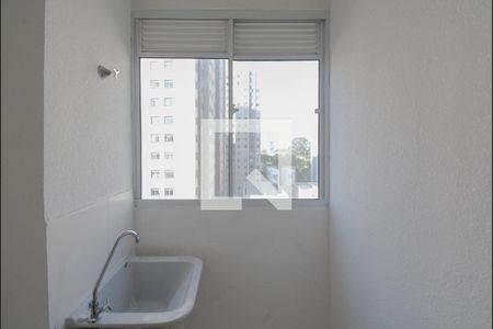 Apartamento para alugar com 44m², 2 quartos e sem vaga Apartamento para alugar com 44m², 2 quartos e sem vagaCozinha e Área de Serviço