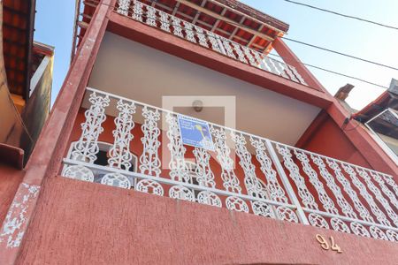 Casa à venda com 115m², 2 quartos e 1 vagaFachada