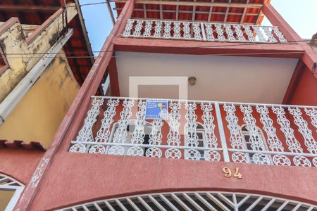 Casa à venda com 115m², 2 quartos e 1 vagaFachada