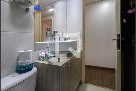 banheiro social de apartamento à venda com 3 quartos, 84m² em Jardim Celeste, São Paulo