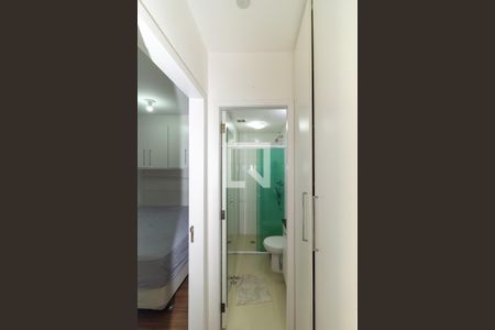 Banheiro de apartamento para alugar com 1 quarto, 35m² em Jardim Ibitirama, São Paulo