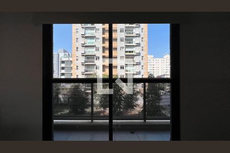 Sacada de kitnet/studio para alugar com 1 quarto, 34m² em Pinheiros, São Paulo