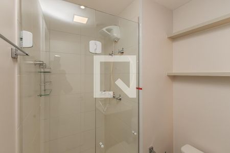 Apartamento para alugar com 33m², 1 quarto e sem vaga Apartamento para alugar com 33m², 1 quarto e sem vagaBanheiro da Suíte