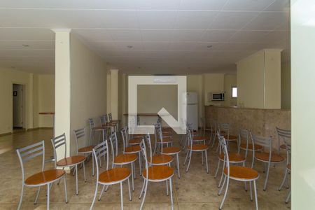 Apartamento à venda com 78m², 2 quartos e 1 vaga Apartamento à venda com 78m², 2 quartos e 1 vagaÁrea comum - Salão de festas