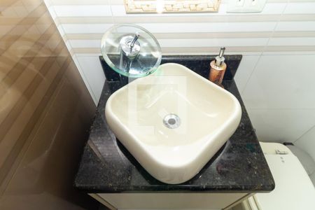 Apartamento à venda com 78m², 2 quartos e 1 vaga Apartamento à venda com 78m², 2 quartos e 1 vagaBanheiro 2