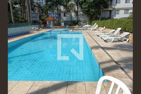 Apartamento à venda com 98m², 4 quartos e 1 vagaÁrea comum - Piscina