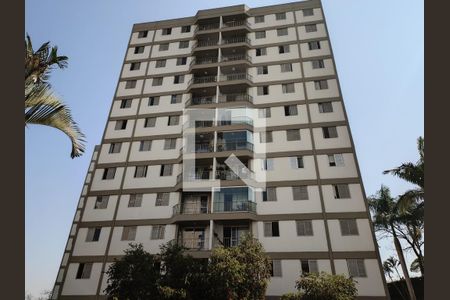 Apartamento à venda com 98m², 4 quartos e 1 vagaFachada