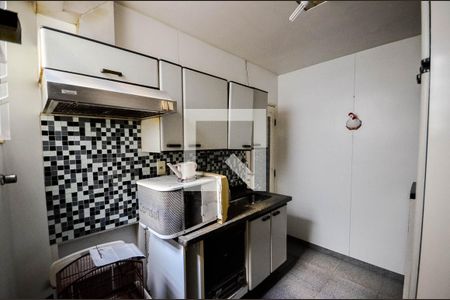 Apartamento à venda com 118m², 3 quartos e 1 vaga Apartamento à venda com 118m², 3 quartos e 1 vagaCozinha