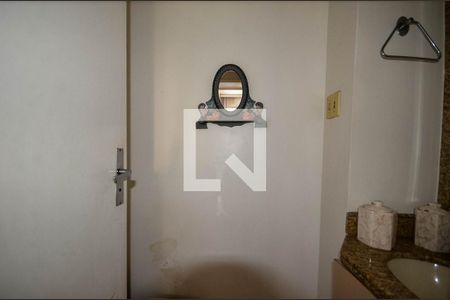 Apartamento à venda com 118m², 3 quartos e 1 vaga Apartamento à venda com 118m², 3 quartos e 1 vagaLavabo