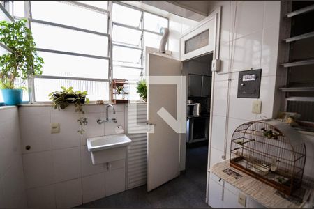 Apartamento à venda com 118m², 3 quartos e 1 vaga Apartamento à venda com 118m², 3 quartos e 1 vagaÁrea de Serviço