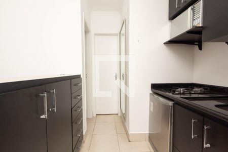 Sala/Cozinha de apartamento para alugar com 1 quarto, 37m² em Vila Uberabinha, São Paulo