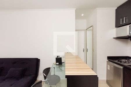 Sala/Cozinha de apartamento para alugar com 1 quarto, 37m² em Vila Uberabinha, São Paulo