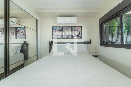 Quarto de kitnet/studio para alugar com 1 quarto, 27m² em Jardim das Acacias, São Paulo