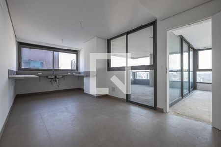 Apartamento à venda com 333m², 4 quartos e 4 vagasCozinha