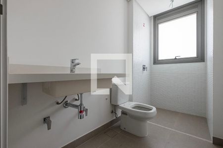 Apartamento à venda com 333m², 4 quartos e 4 vagasSuíte 3 - Banheiro
