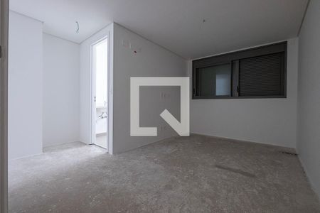 Apartamento à venda com 333m², 4 quartos e 4 vagasSuíte 3