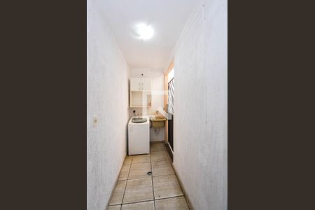 Casa à venda com 97m², 4 quartos e 2 vagasÁrea de Serviço