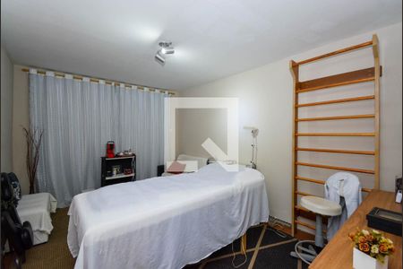 Casa à venda com 97m², 4 quartos e 2 vagasQuarto de Serviço