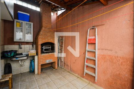 Casa à venda com 97m², 4 quartos e 2 vagasÁrea de Serviço