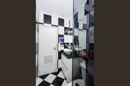 Casa à venda com 97m², 4 quartos e 2 vagasBanheiro