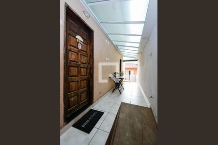 Casa à venda com 97m², 4 quartos e 2 vagasCorredor de Entrada 