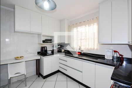 Casa à venda com 97m², 4 quartos e 2 vagasCozinha